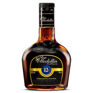 Ron Medellín 12 Años