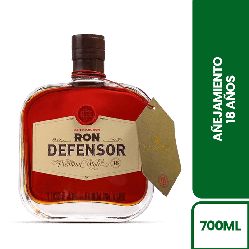 249001-RON-DEFENSOR-PREMIUM-18-ANOS-700ML-2.png